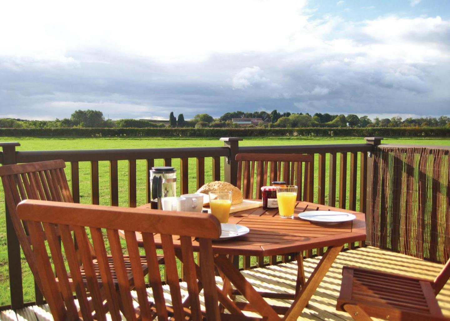 Wighill Manor Lodges Tadcaster Exteriör bild